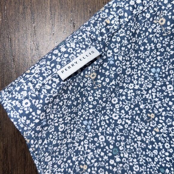 Perry Ellis Men's Slim Fit Stretch Shirt - Large - Picture 7 of 7